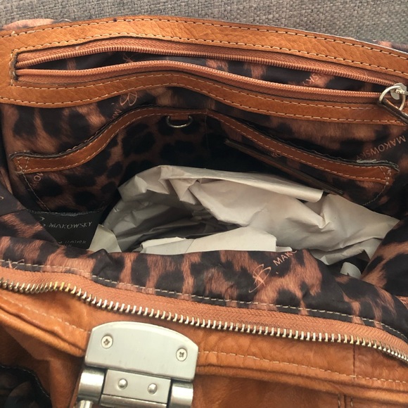 B Makowski all leather purse 👜 - Picture 4 of 10